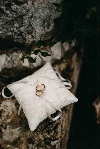 Nyxveil Ring