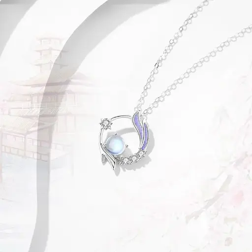 Luckyloop Necklace